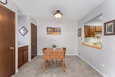 4677 Stavern Point, Eagan, MN 55122 - Photo 8