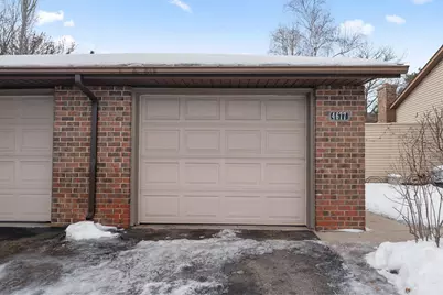 4677 Stavern Point, Eagan, MN 55122 - Photo 24
