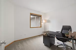 13316 Commonwealth Dr, Burnsville, MN 55337 - Photo 24