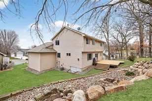 13316 Commonwealth Dr, Burnsville, MN 55337 - Photo 46