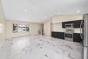 4100 Parkway Ponds Ln, White Bear Lake, MN 55110 - Photo 8