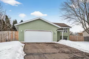 4100 Parkway Ponds Ln, White Bear Lake, MN 55110 - Photo 4