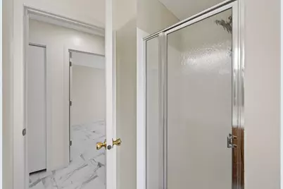 4100 Parkway Ponds Lane, White Bear Lake, MN 55110 - Photo 14