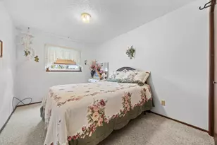 1129 22nd St S, Fargo,  58103 - Photo 12