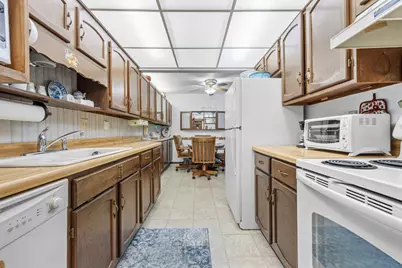 1129 22nd Street S #B09, Fargo,  58103 - Photo 8