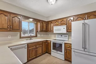 13207 Yukon St NW, Coon Rapids, MN 55448 - Photo 4