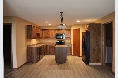 811 Stonehaven Path, Milaca, MN 56353 - Photo 4