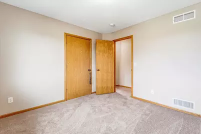 1136 Pioneer Trail SE, Cambridge, MN 55008 - Photo 12