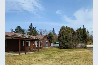 3712 Minnesota Avenue, Duluth, MN 55802 - Photo 4