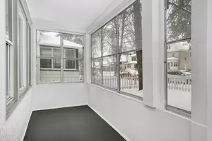 2518 Thomas Ave N, Minneapolis, MN 55411 - Photo 2