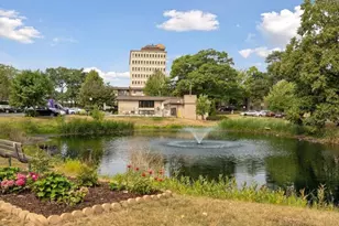 1640 Hwy 36 W, Roseville, MN 55113 - Photo 2