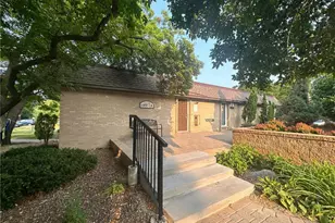 1640 Hwy 36 W, Roseville, MN 55113 - Photo 30