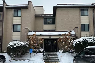 1640 Hwy 36 W, Roseville, MN 55113 - Photo 1