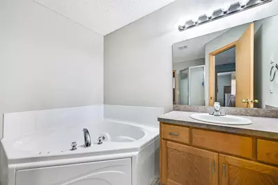 5435 144th Way NW #14, Anoka, MN 55303 - Photo 8