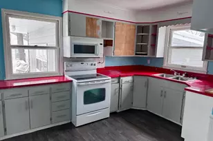 414 Willow St W, Detroit Lakes, MN 56501 - Photo 2