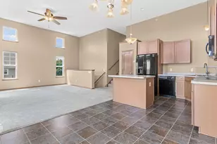 15251 Maryland Ave, Savage, MN 55378 - Photo 10