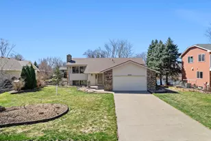 5903 David Ct, Shoreview, MN 55126 - Photo 1