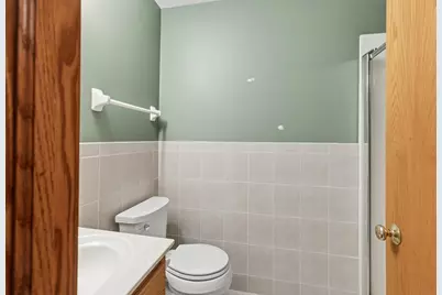 745 Echo Shores Court, Mahtomedi, MN 55115 - Photo 18