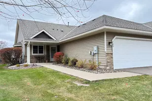 745 Echo Shores Ct, Mahtomedi, MN 55115 - Photo 1