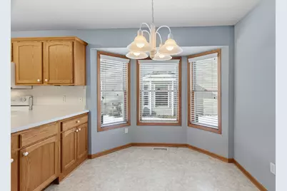 745 Echo Shores Court, Mahtomedi, MN 55115 - Photo 6
