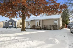 2194 Maryland Ave E, Saint Paul, MN 55119 - Photo 30