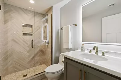 19951 Hiawatha Court, Lakeville, MN 55044 - Photo 54