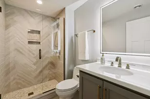 19951 Hiawatha Ct, Lakeville, MN 55044 - Photo 54