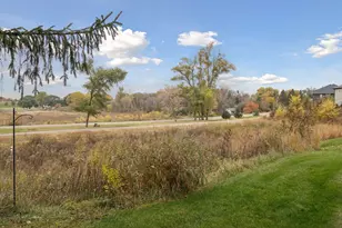 19951 Hiawatha Ct, Lakeville, MN 55044 - Photo 60