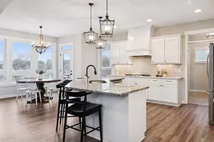 19951 Hiawatha Ct, Lakeville, MN 55044 - Photo 4