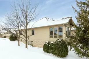 17394 Ada Ct, Eden Prairie, MN 55347 - Photo 40
