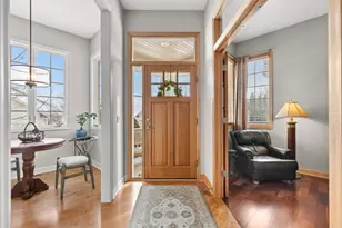 17394 Ada Ct, Eden Prairie, MN 55347 - Photo 8