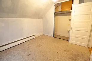 303 5th St NW, Austin, MN 55912 - Photo 16