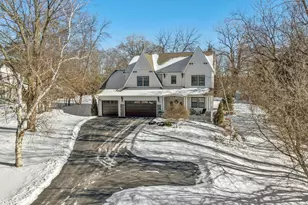 5213 Woodhill Rd, Minnetonka, MN 55345 - Photo 2