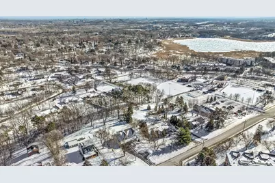 5213 Woodhill Road, Minnetonka, MN 55345 - Photo 78