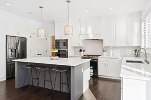 5213 Woodhill Rd, Minnetonka, MN 55345 - Photo 20