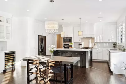 5213 Woodhill Road, Minnetonka, MN 55345 - Photo 12