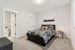 5213 Woodhill Rd, Minnetonka, MN 55345 - Photo 60