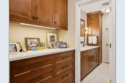 6105 Eden Prairie Road #A12, Edina, MN 55436 - Photo 28