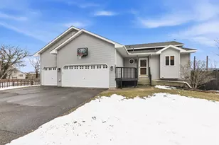 30127 105th St, Princeton, MN 55371 - Photo 2