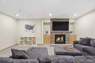 9307 Niagara Ln N, Maple Grove, MN 55369 - Photo 34