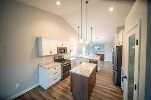 6076 Sandstone St NW, Rochester, MN 55901 - Photo 8