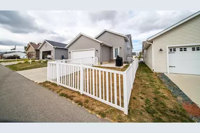 6076 Sandstone St NW, Rochester, MN 55901 - Photo 30