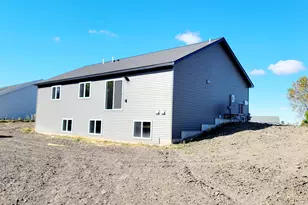 705 Council Ct, Ellendale, MN 56026 - Photo 24