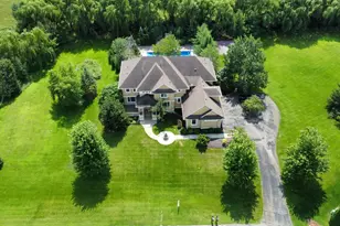 6294 Bluestem Road S, Corcoran, MN 55340 - Photo 98