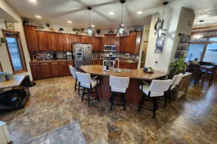 804 9th St NE, Pipestone, MN 56164 - Photo 12