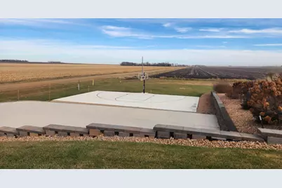 804 9th Street NE, Pipestone, MN 56164 - Photo 4