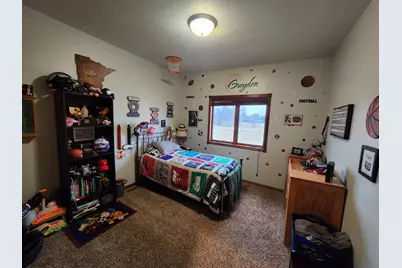 804 9th Street NE, Pipestone, MN 56164 - Photo 22