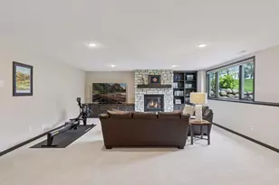 5174 Sundial Ln, Woodbury, MN 55129 - Photo 40