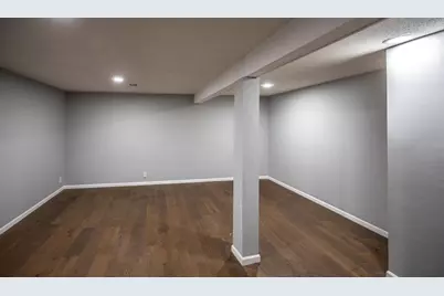 2321 Pond Avenue E, Maplewood, MN 55119 - Photo 20