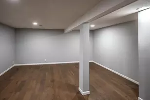 2321 Pond Ave E, Maplewood, MN 55119 - Photo 20